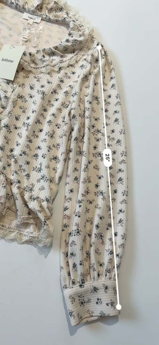 Böhme Monty Cottage Boho Whimsy Floral Ruffle Top with Lace Trim - Picture 6 of 7
